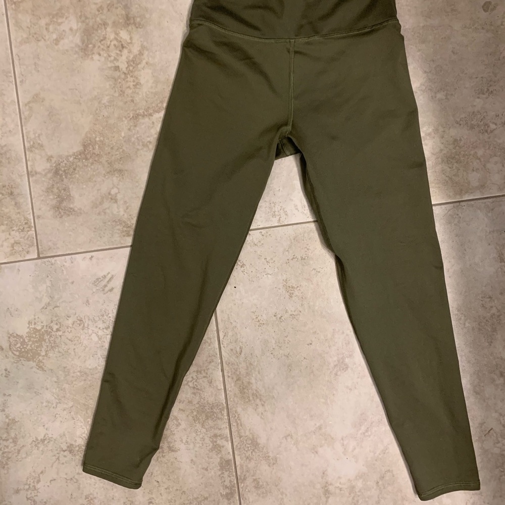 Workout pants